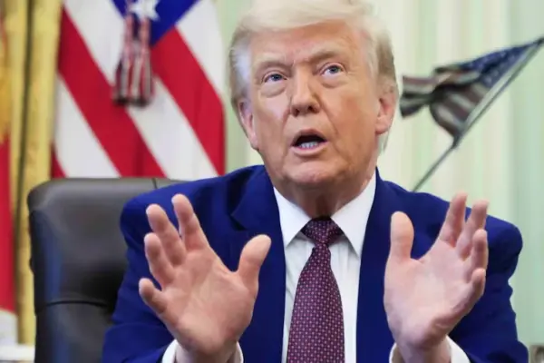 The House against the war in Iran, Trump attacks the «bad Republicans»