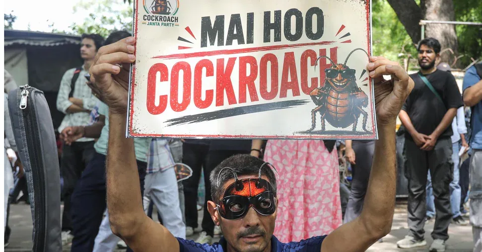 In India, the Cockroach party takes to the streets, first protest with young people