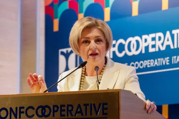 Illegal labor recruitment, Calderone: «We will carry out ten thousand inspections, even with drones»