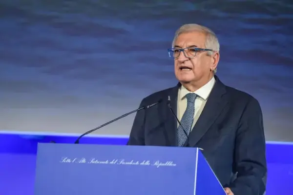 Ok to six cohesion agreements for 1.7 billion