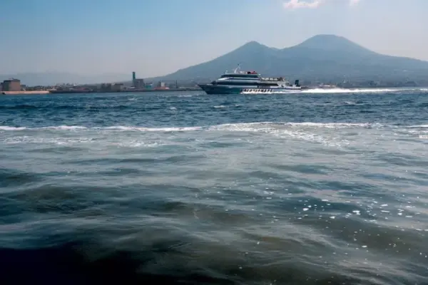 Bathing water quality, 94.9% of monitored marine waters is classified “excellent”