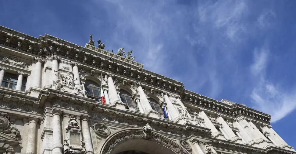 Tortura di Stato, le Sezioni unite decidono se è reato autonomo o un’aggravante
