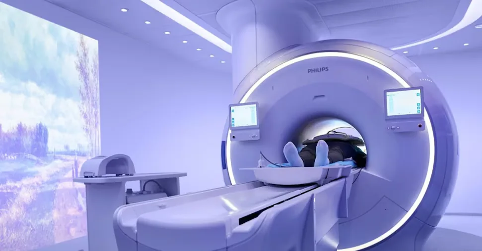 Philips MRI with AI debuts at JMedical in Turin