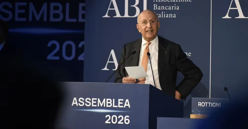 Bankers, negotiations begin for the 518 euro increase