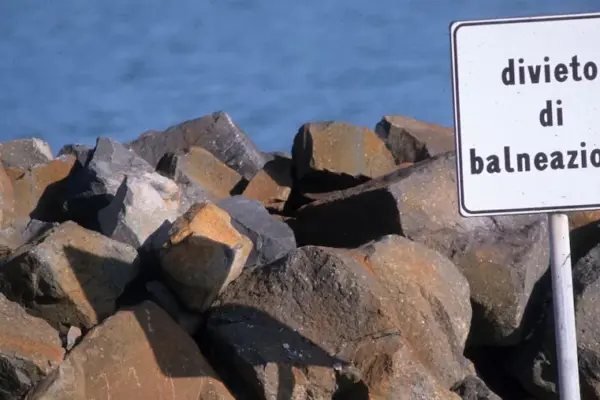 The hidden danger of a dive, 600 drownings in 2 years. Tips and precautions for safe bathing