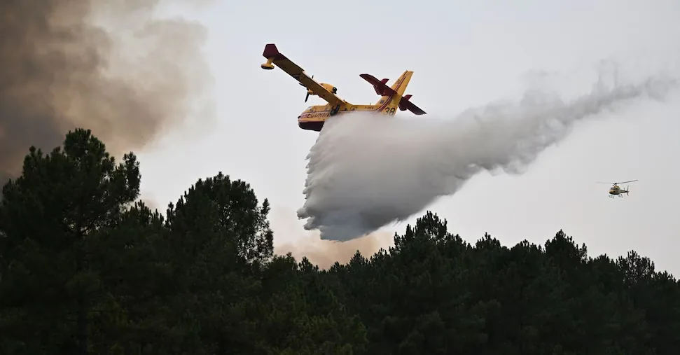Fires, the emergency moves to Greece: 7,000 evacuated in Crete