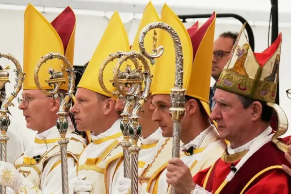 Excommunicated by the Pope, the Lefebvrians appeal