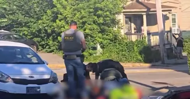 A person was killed today in Maine, in a shooting involving Ice agents just days after the killing of a Mexican immigrant by a federal immigration agent in Houston. ANSA/FRAME X +++ WARNING THE PHOTO CANNOT BE PUBLISHED OR REPRODUCED WITHOUT THE AUTHORIZATION OF THE ORIGINAL SOURCE TO WHICH REFERENCE IS MADE +++ NPK +++ ANSA