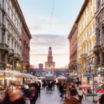 Extraordinary openings of major monuments, starting with Rome and Milan. Here are the places and times