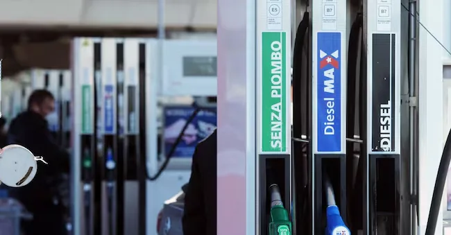 Meloni-Giorgetti Summit, Government towards a new fuel decree