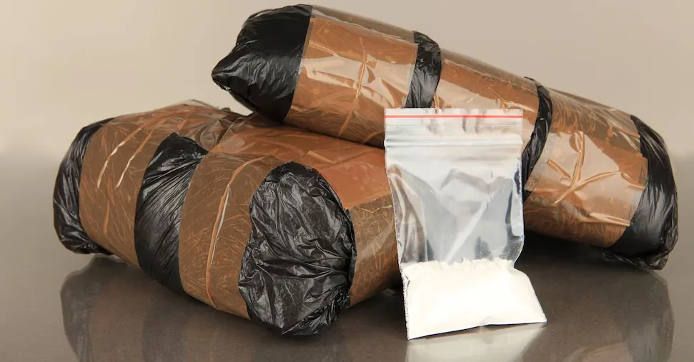 Major anti-drug seizure off Lisbon: intercepted rubber boat with 2.6 tons of cocaine