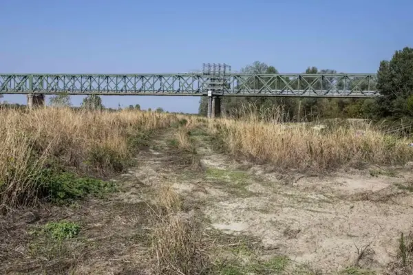 Drought emergency in the Po basin: water tankers for drinking water in Veneto, Lombardy, Piedmont and ...