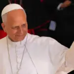 Pope Leo to young people: be careful with social media, they project into an unreal world