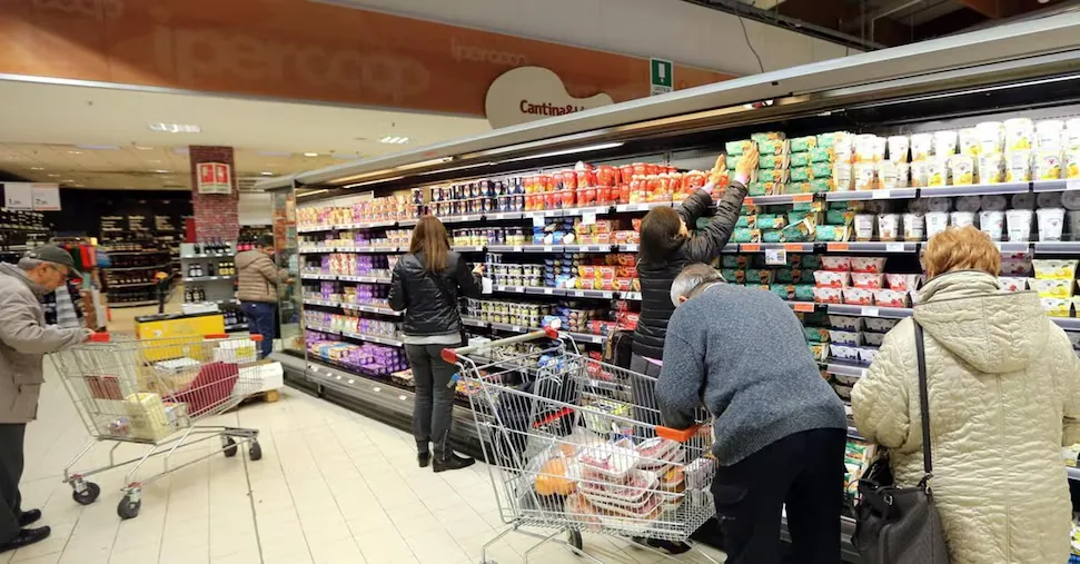 Retail trade, fewer employees but higher turnover: here are the sectors where it grows ...