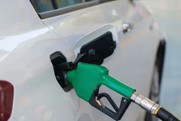 Diesel fuel, interim decree towards variable excise duties. From price increases, 800 million in extra costs in August