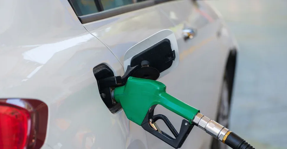 Diesel fuel, interim decree towards variable excise duties. From price increases, 800 million in extra costs in August