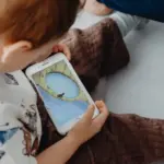 Bambini e uso del digitale: proposta di legge per proteggere la fascia 0-3 anni