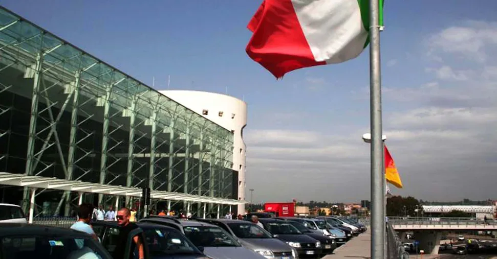 Bag, ten groups running for Catania and Comiso