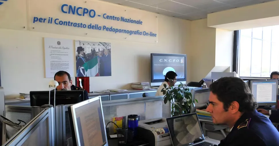 Arrests for online child pornography, 34,000 images and 22,000 videos discovered. The prosecutor: horrendous ...