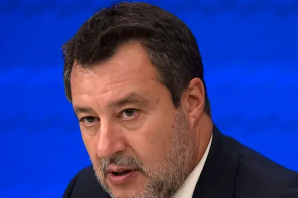 Home, Salvini: 6,000 illegally occupied homes cleared. Goal to stop Imu in the areas ...