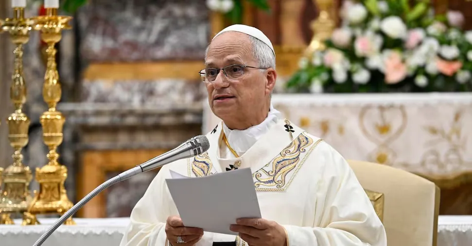 Papa Leone revokes Bergoglio's cuts and raises the salaries of the cardinals