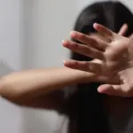 Violence against women: 3 million Italian women victims of abuse before the age of 16