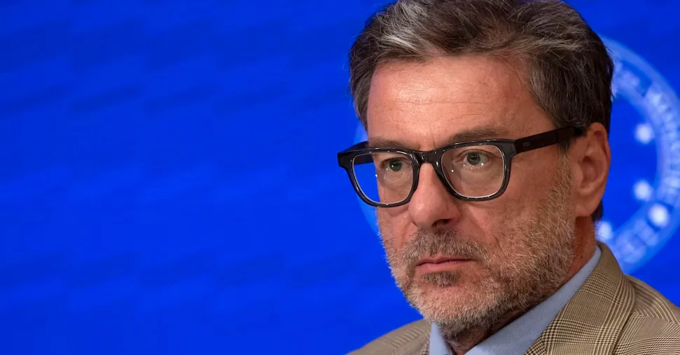 Giorgetti: «I hope for Italy a deficit below 3%. Extra profits, consensus will broaden»