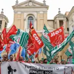 Apple, strike of Italian stores on the day of the iPhone 18 launch