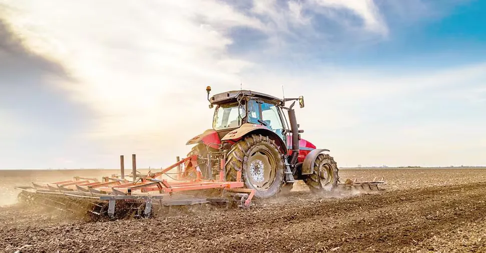 Dear fertilizers, Lollobrigida: 136 million in aid to farmers launched