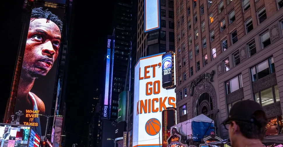 Knicks, record tickets for the opening night: over 2,500 dollars. The company: pricing error