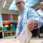 Sweden, polls open: the far right may enter the government