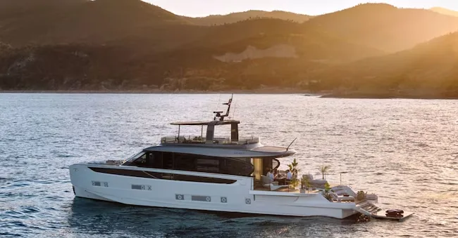 Azimut, 170 million in investments and an order of 40 million in the Maldives