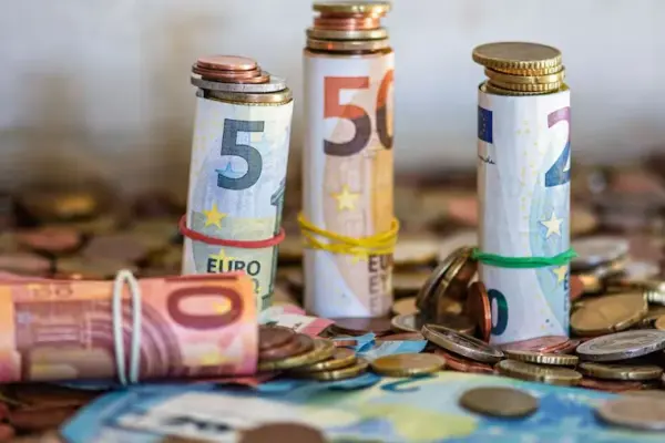 Rents, VAT numbers, young people: the maneuver plays the Flat tax card