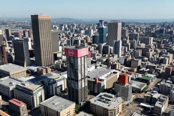 South Africa, three-year plan to "stabilize" Johannesburg